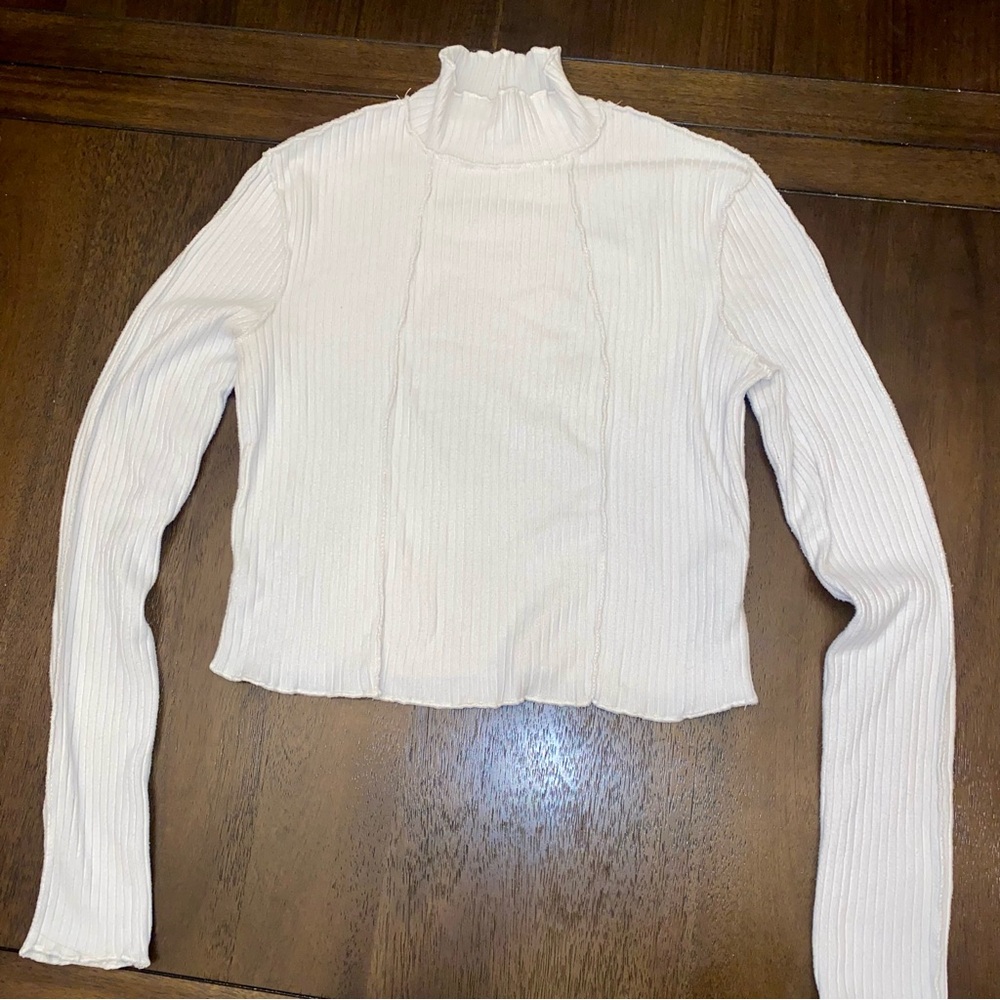 Elegant White Ribbed Mock Neck Blouse